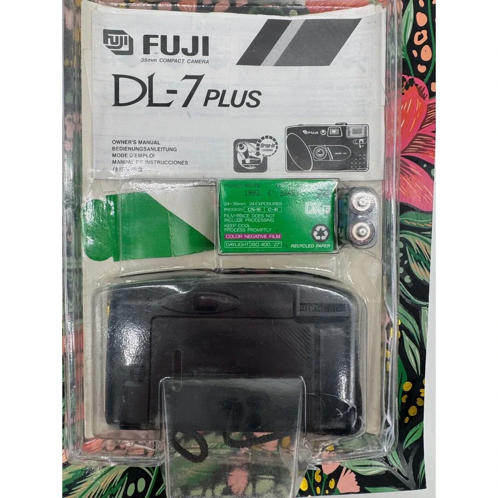 Fujifilm DL-7 Plus 35mm Film Camera New in Packaging Focus Free Flash Vintage